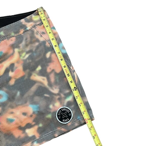 🔥 Bench City Surfers Swim Shorts 34 Pixelated Mesh Print Street Style 🏄‍♂️ - Picture 7 of 7